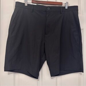 Greg Norman Men’s Black Size 36 Golf Performance Shorts Stretch Play Dry NWT